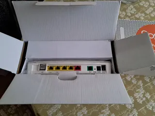 Router Adamo EG200 Dual Band WiFi