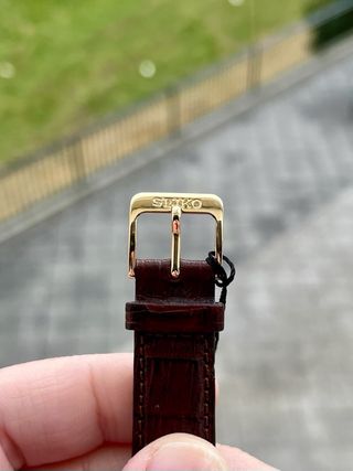 Reloj Seiko Quartz Vintage Gold NOS *Año 1995*