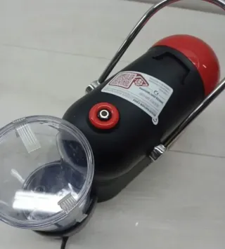 Lavazza Jolie: Cafetera cápsulas roja