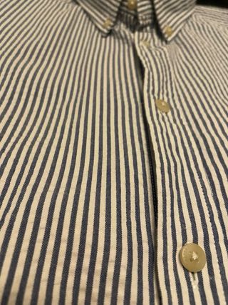 Camisa Scalpers rayas azul y blanco