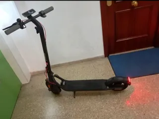 Patinete Eléctrico NAVEE V25 Negro