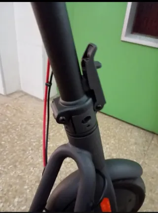 Patinete Eléctrico NAVEE V25 Negro