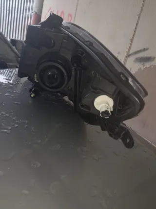 Faros Toyota Yaris 2005-2006 Nuevos (D/I)