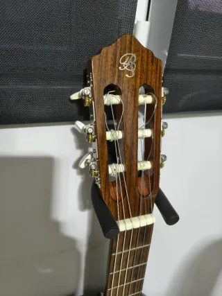 Guitarra Prudencio Sáez modelo 61 "annèes 60".