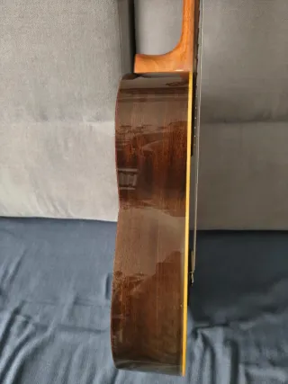 Guitarra Prudencio Sáez modelo 61 "annèes 60".