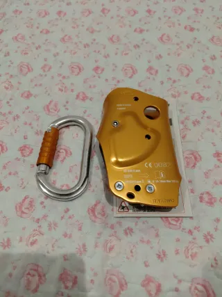 Petzl ASAP Anticaídas y mosqueton