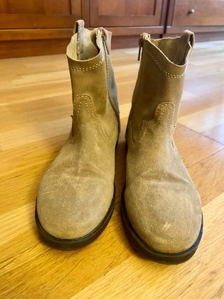 Botas de ante beige Talla 36 Camper