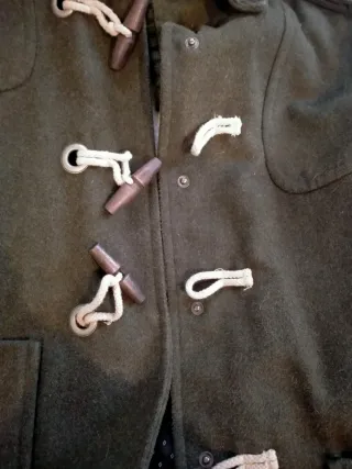 Parka de lana con capucha