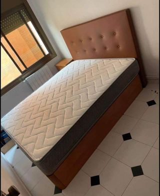 Cama ,canape ,canape