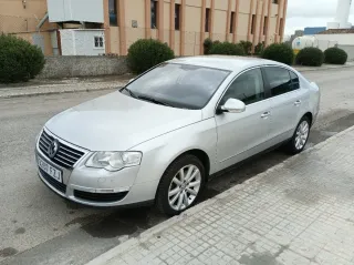 Volkswagen Passat 2.0 TDI 140 HIGHLINE DSG