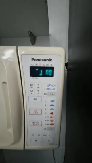 Microondas Panasonic Blanco