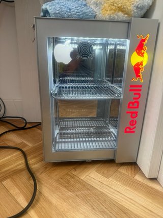 Nevera Red Bull