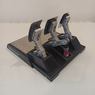 Pedales Thrustmaster T-LCM Load Cell per PC, PS5/PS4, Xbox Series X|S/One e volanti Thrustmaster