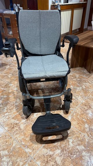 Silla de ruedas eléctrica BASIC COMPACT ULTRALIGHT