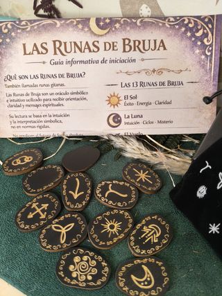 Runas de Bruja Madera - Set 14 Piezas