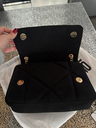 Borsa Love Moschino nera e oro