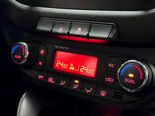 Kia cee'd 1.6 CRDi VGT 128CV Drive