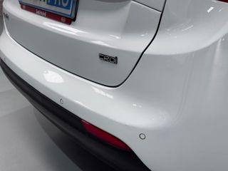 Kia cee'd 1.6 CRDi VGT 128CV Drive