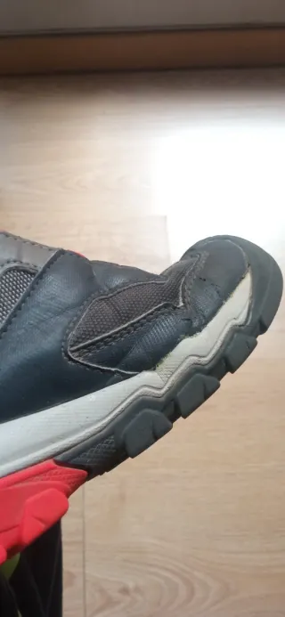 Botas montaña trekking niños talla 32