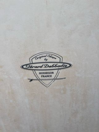 Tabla de surf 7' con funda y accesorios