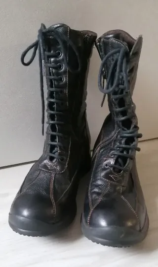 Stivaletti Bata donna n.39