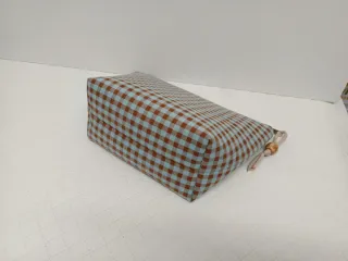 Neceser y accesorio a juego