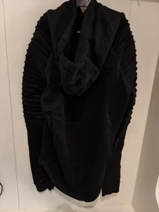 Sudadera Puma Negra con Capucha