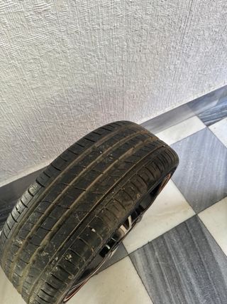 Llantas de aleación con borde naranja