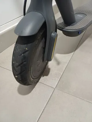Patinete Eléctrico Xiaomi Mi Scooter 365
