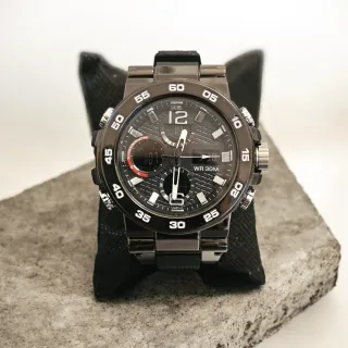 Reloj Deportivo Hombre Negro y Plateado