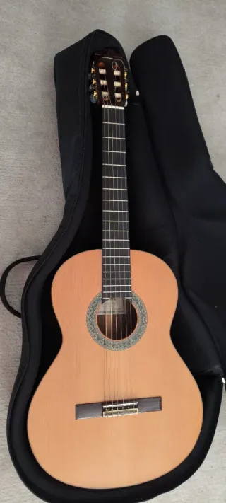 Guitarra Clásica Alambra