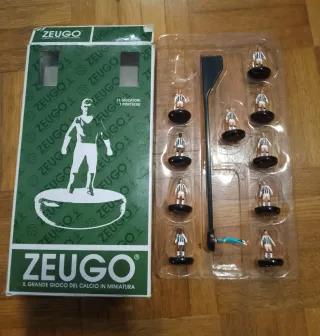Zeugo Calcio Miniatura 10 Giocatori + 1 Portiere