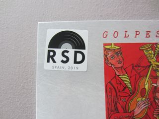 Golpes Bajos - No Mires A Los Ojos De La Gente