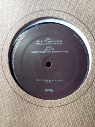 Vinilo Umlaut2 Clone Basement Series