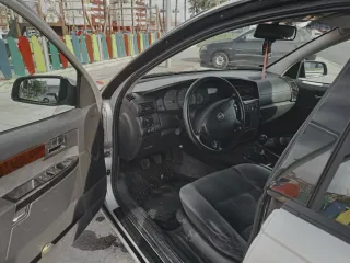 Opel Omega 2003