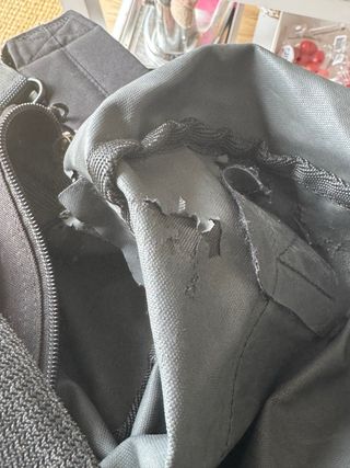 Bolso Eastpak negro pequeño