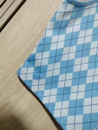 Crop top rombos colegiala vintage azul blanco