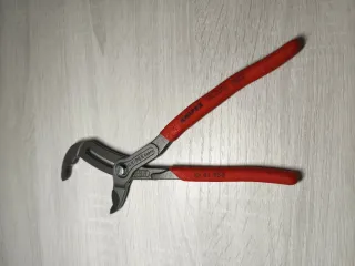 Knipex Cobra 250 a estrenar