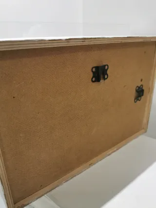 Mini vitrina de madera y cristal