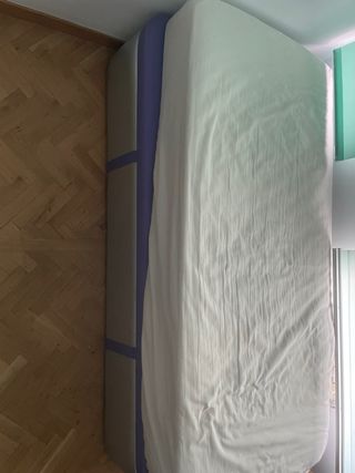 Canapé y colchón 90 cm ancho x 190 cm largo