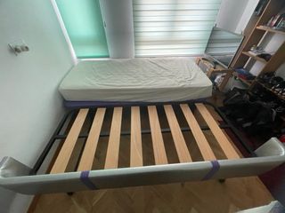 Canapé y colchón 90 cm ancho x 190 cm largo