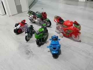 Lote 6 Motos Juguete