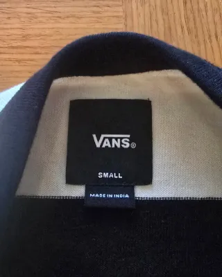 Camiseta Vans Rayas Pride Talla S