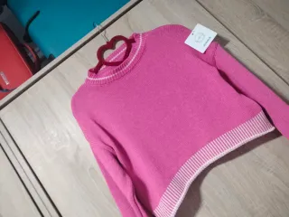 Jersey corto rosa con rayas blancas