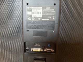 Monitor LG FLATRON IPS234V LED 23 para piezas