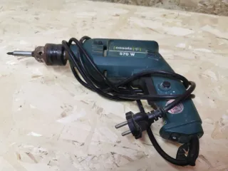 Taladro Casals 570W con cable