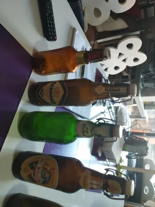 Lotto di bottiglie vuote di birra, più di 100