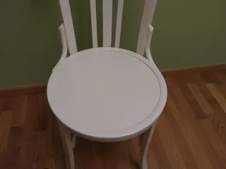 Conjunto de 2 sillas de madera blancas