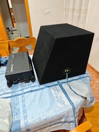 Equipo de Sonido Coche Subwoofer y Amplificadores