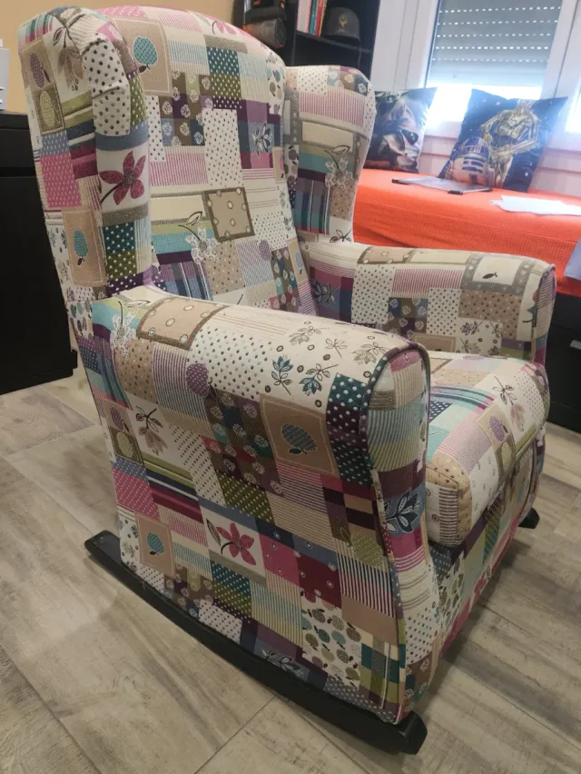 Sillón balancín mecedora patchwork multicolor